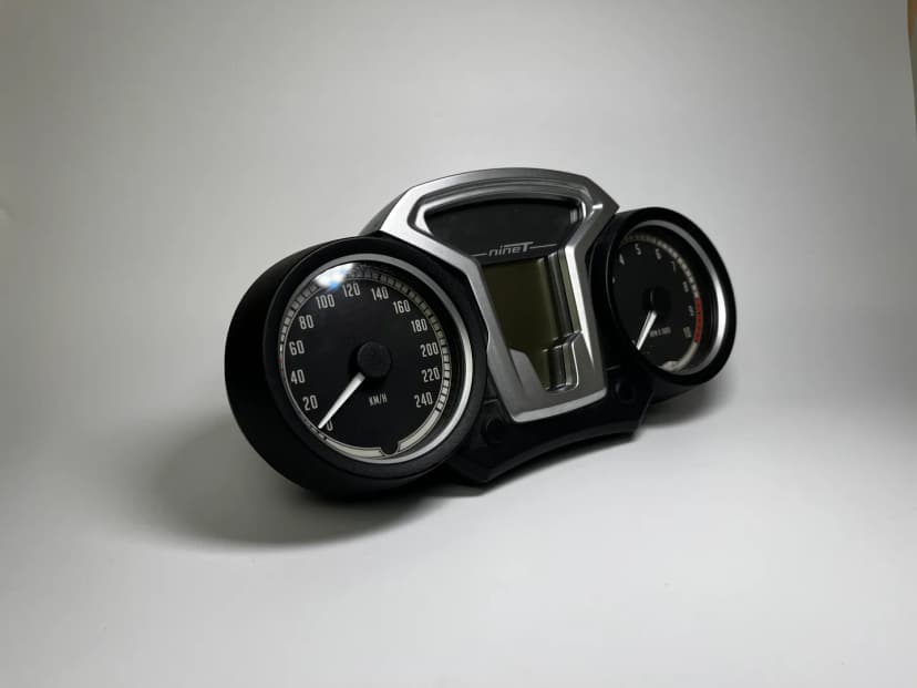 Manipulation d'un plan technique sur tablette